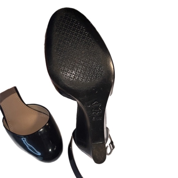 Tory Burch Thames Wedge Patent Leather Black Ankle Strap Closed Toe Heel 8.5 - Picture 7 of 9